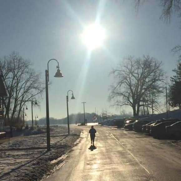 Meet your Posher, Hailey - Picture 2 of 2